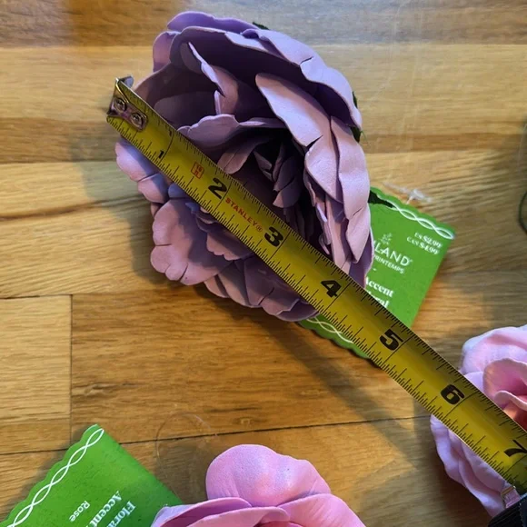 NWT Bundle of 13 Assorted Faux Flower Accents - Peony, Rose & Hydrangea 🌹 - Picture 12 of 16